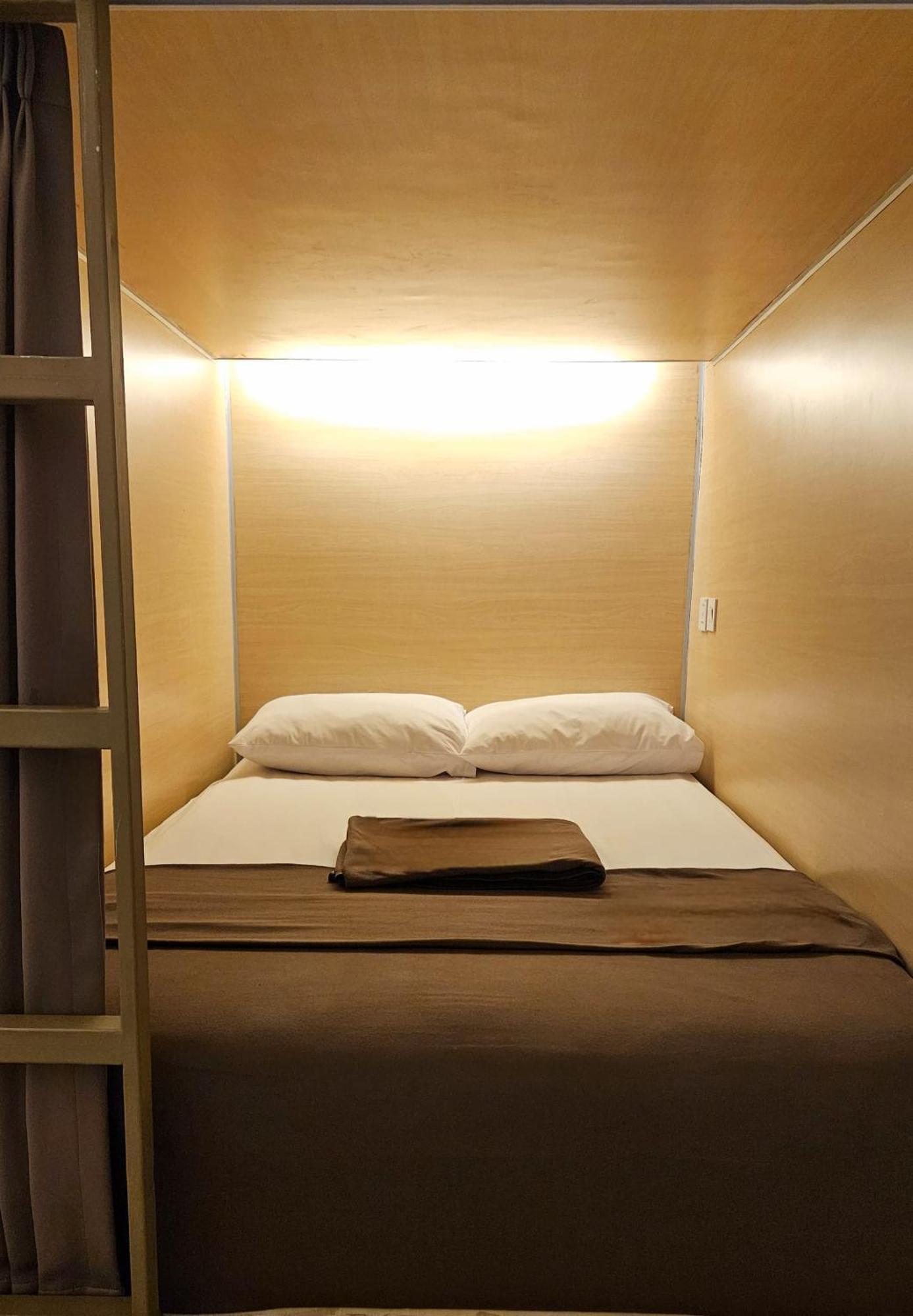 Fora Capsule Hostel Tuban Kuta  Luaran gambar
