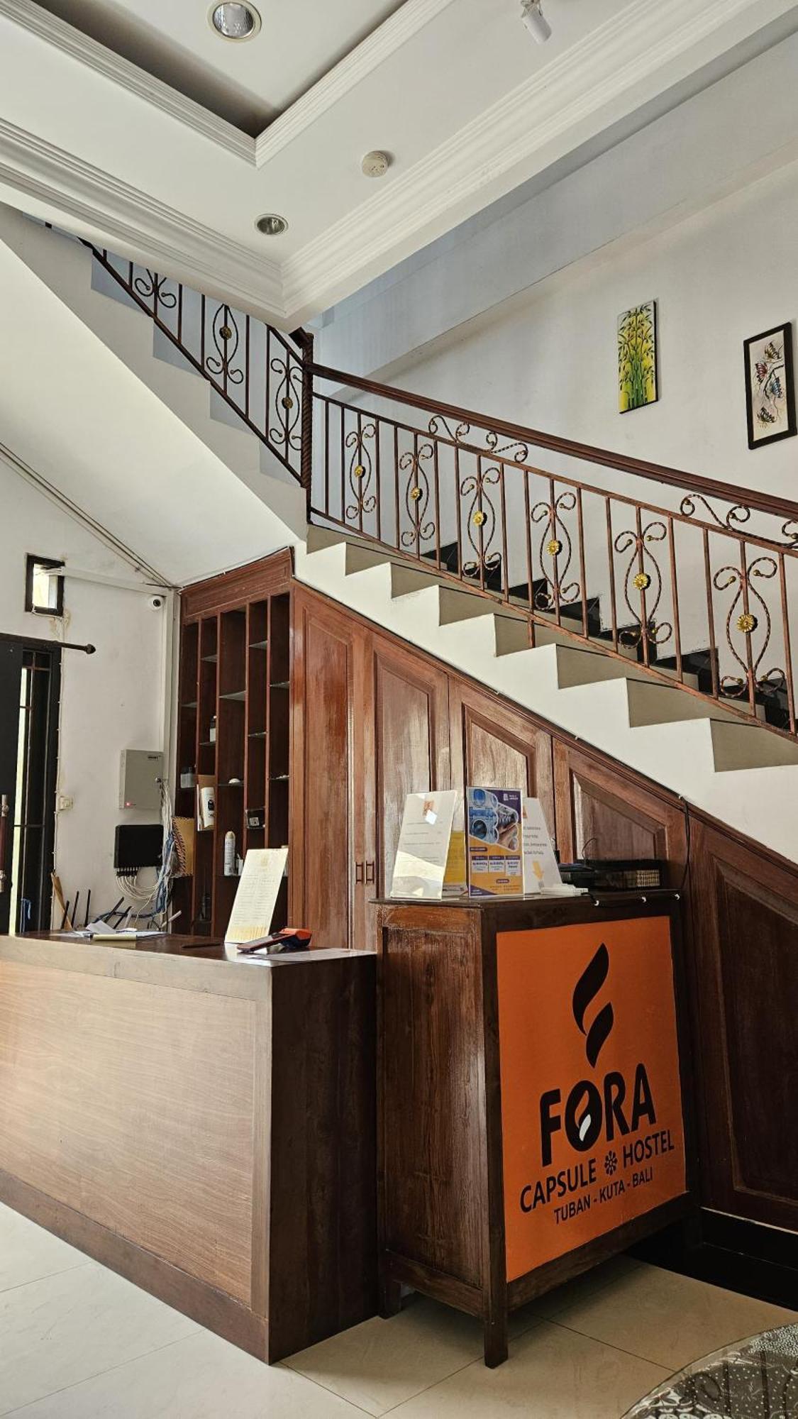 Fora Capsule Hostel Tuban Kuta  Luaran gambar