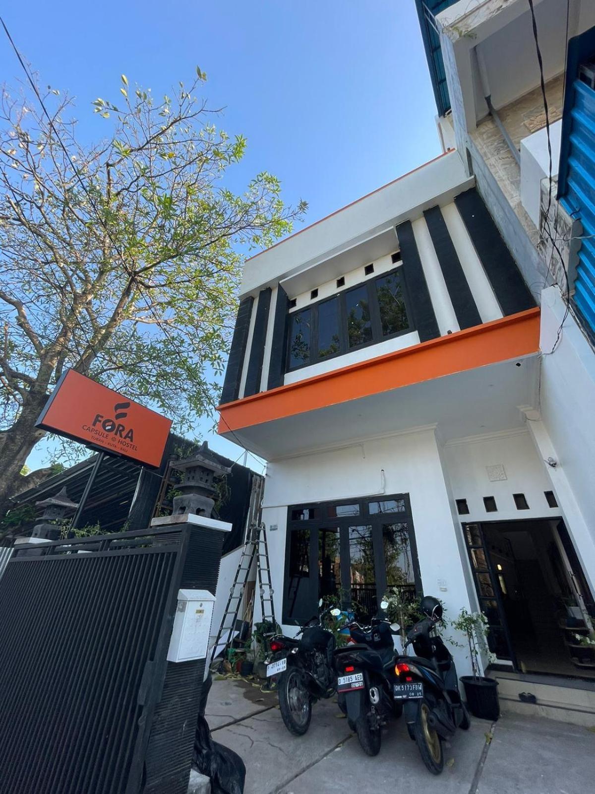 Fora Capsule Hostel Tuban Kuta  Luaran gambar